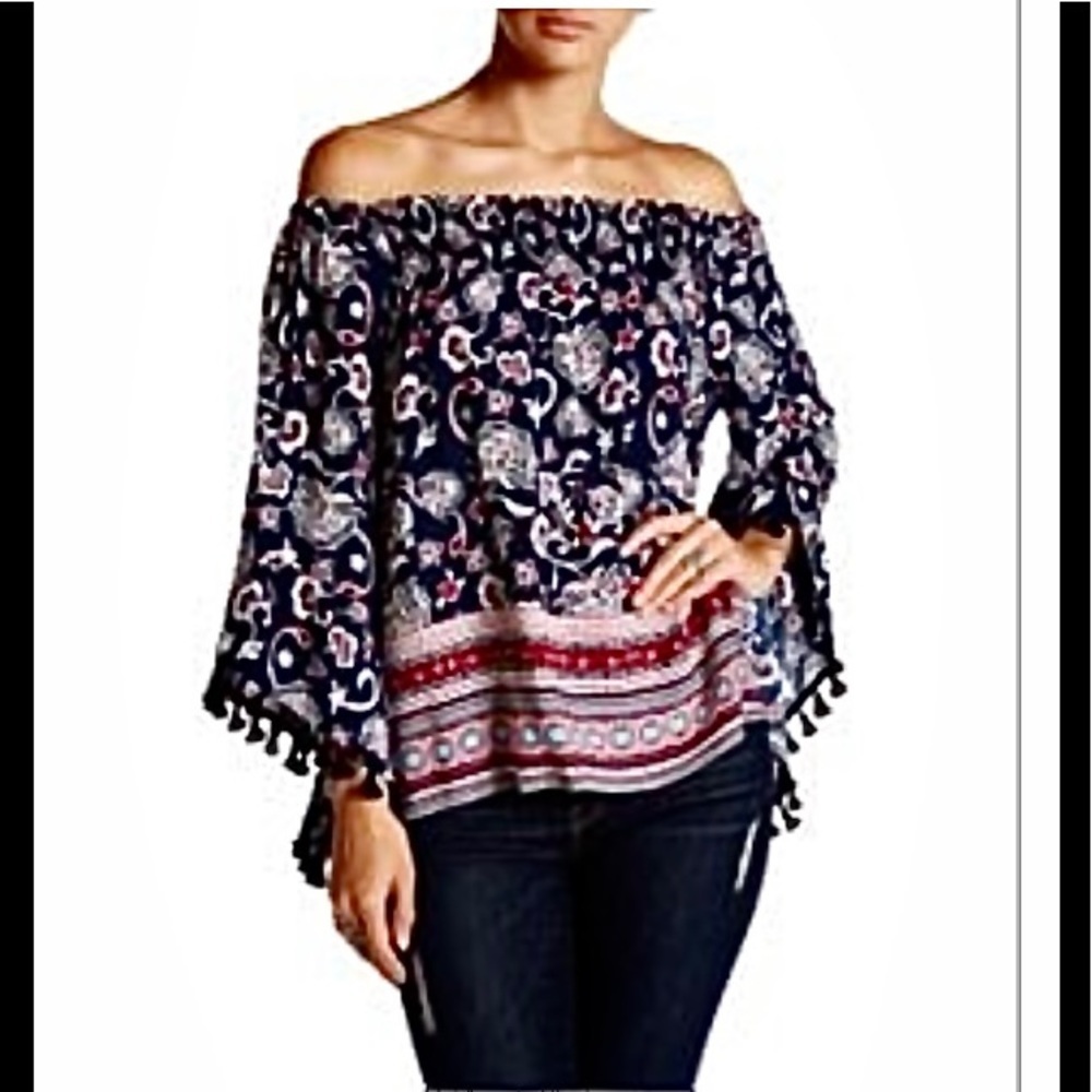 Romeo+Juliet Couture Bell Sleeve Tassel OS Dark Floral Print Blouse